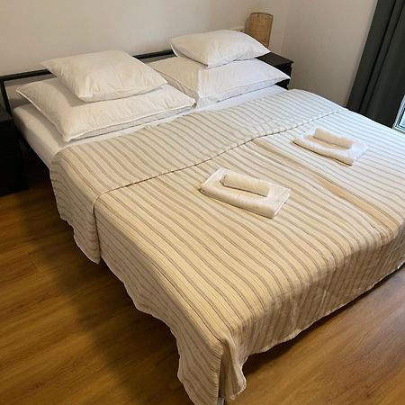 Apartment Hilde Швац Екстер'єр фото