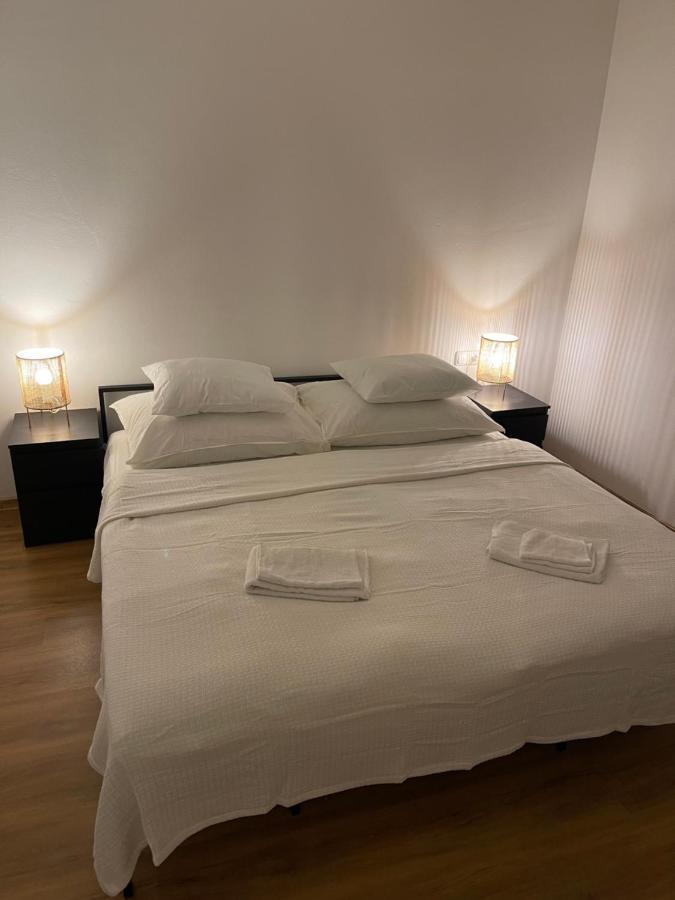 Apartment Hilde Швац Екстер'єр фото