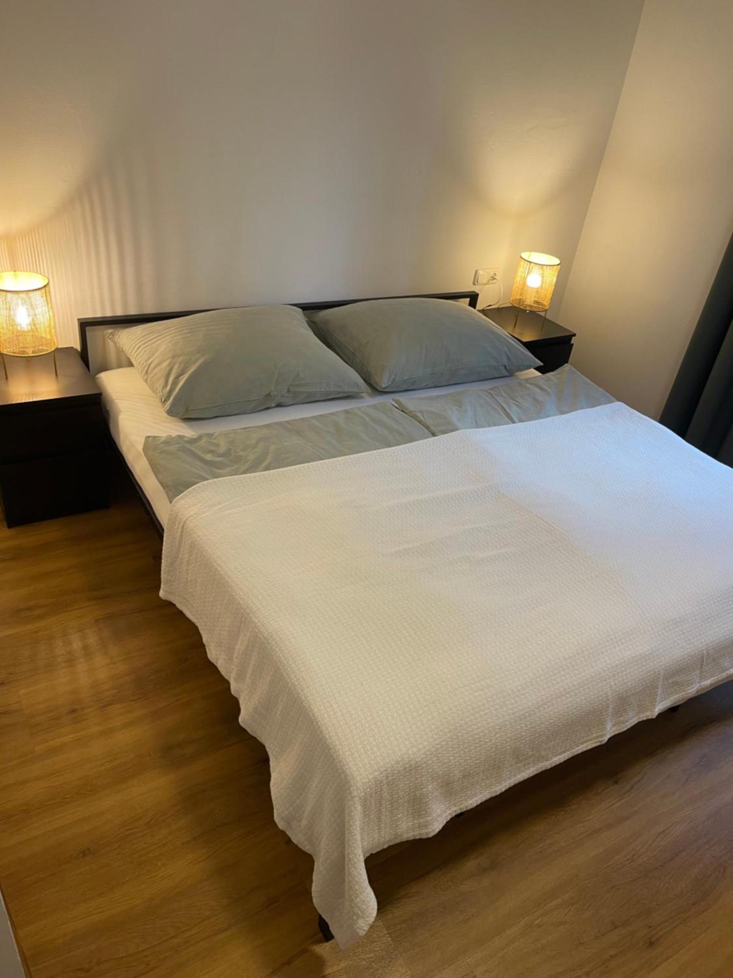 Apartment Hilde Швац Екстер'єр фото