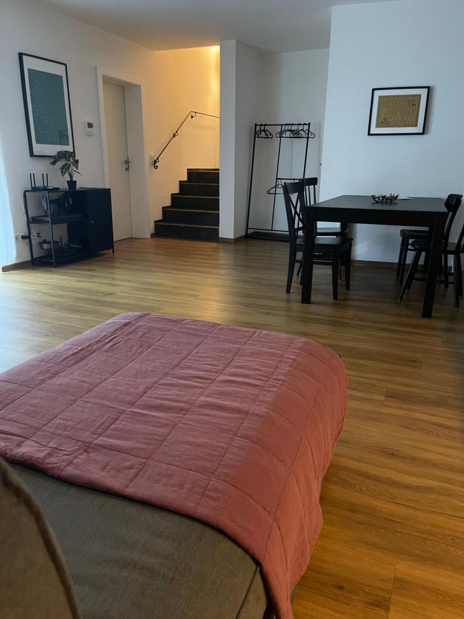 Apartment Hilde Швац Екстер'єр фото